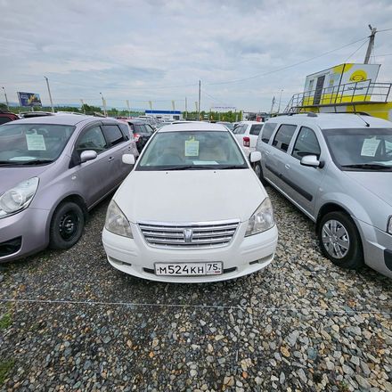 Toyota Premio, 2004