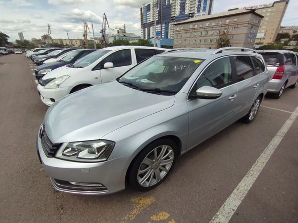 Volkswagen Passat, 2012