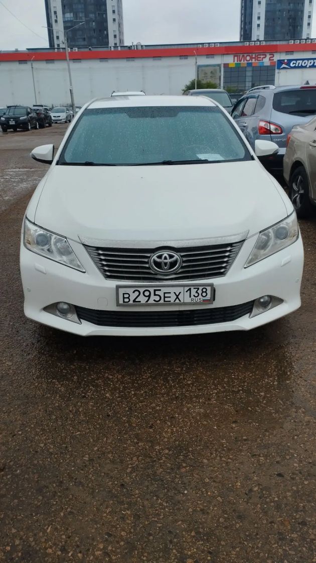 Toyota Camry, 2014