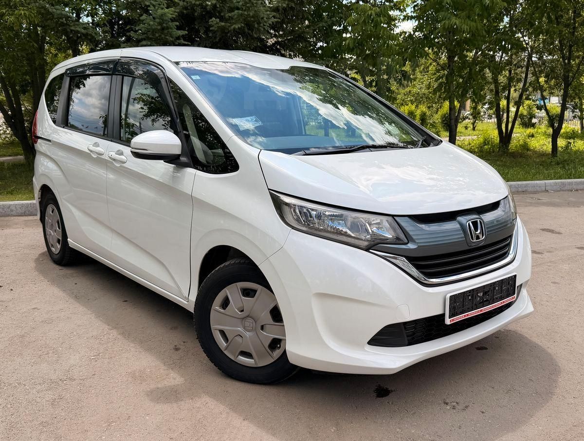 Honda Freed+, 2017