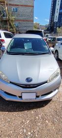 Toyota Wish, 2013