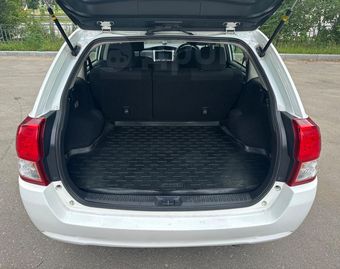 Toyota Corolla Fielder, 2013