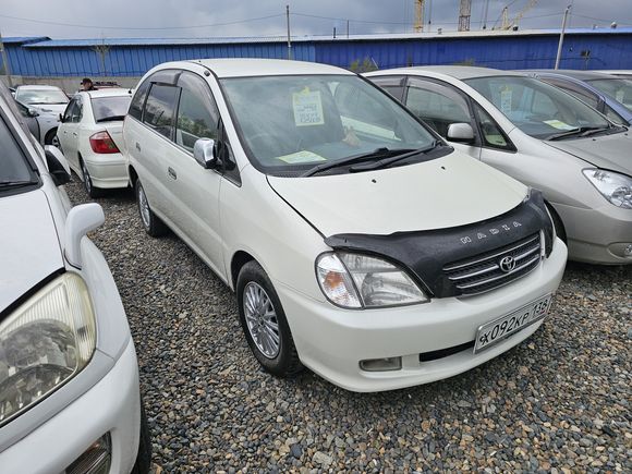 Toyota Nadia, 1999
