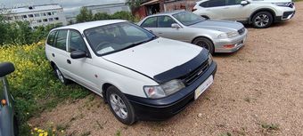 Toyota Caldina, 1998