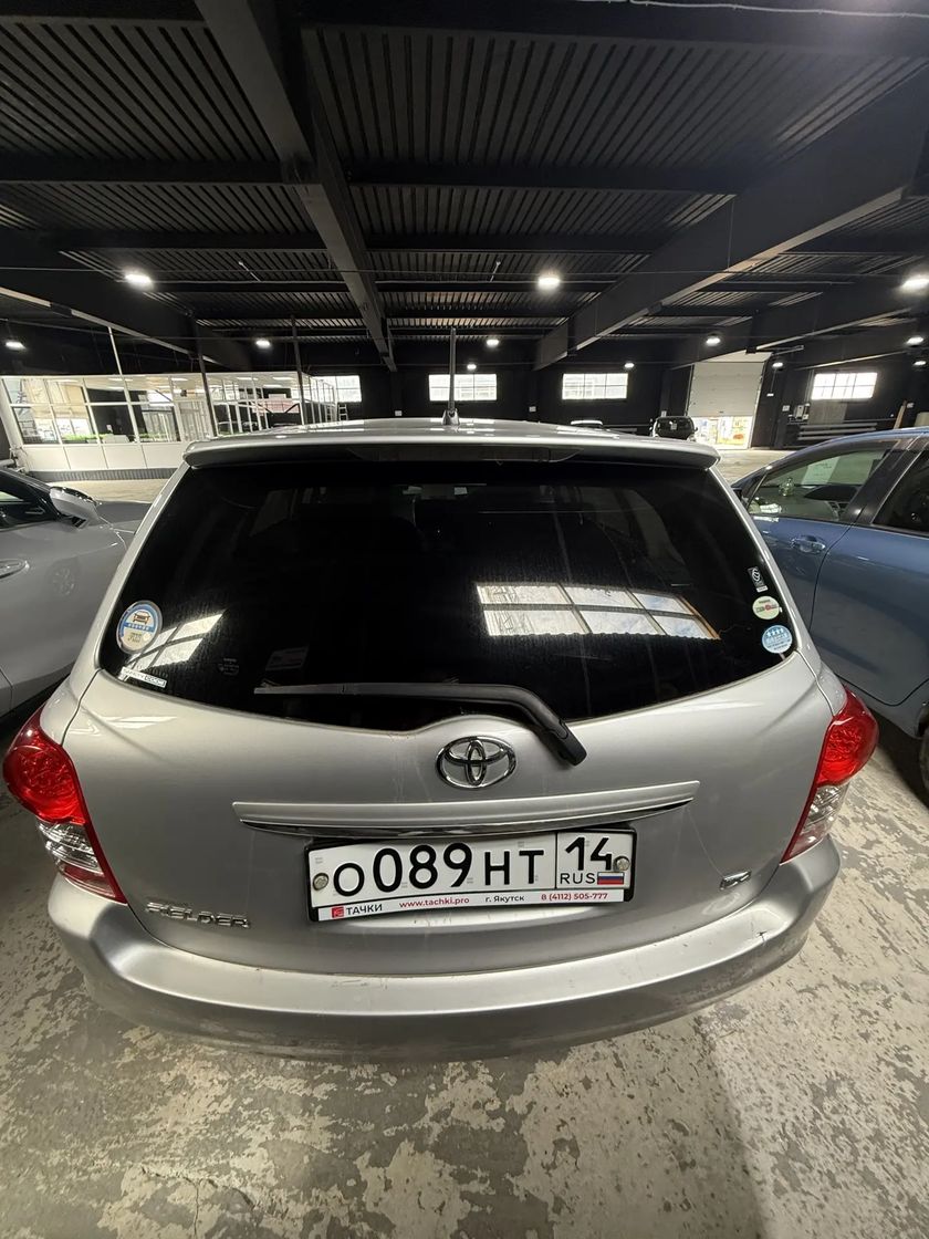 Toyota Corolla, 2011