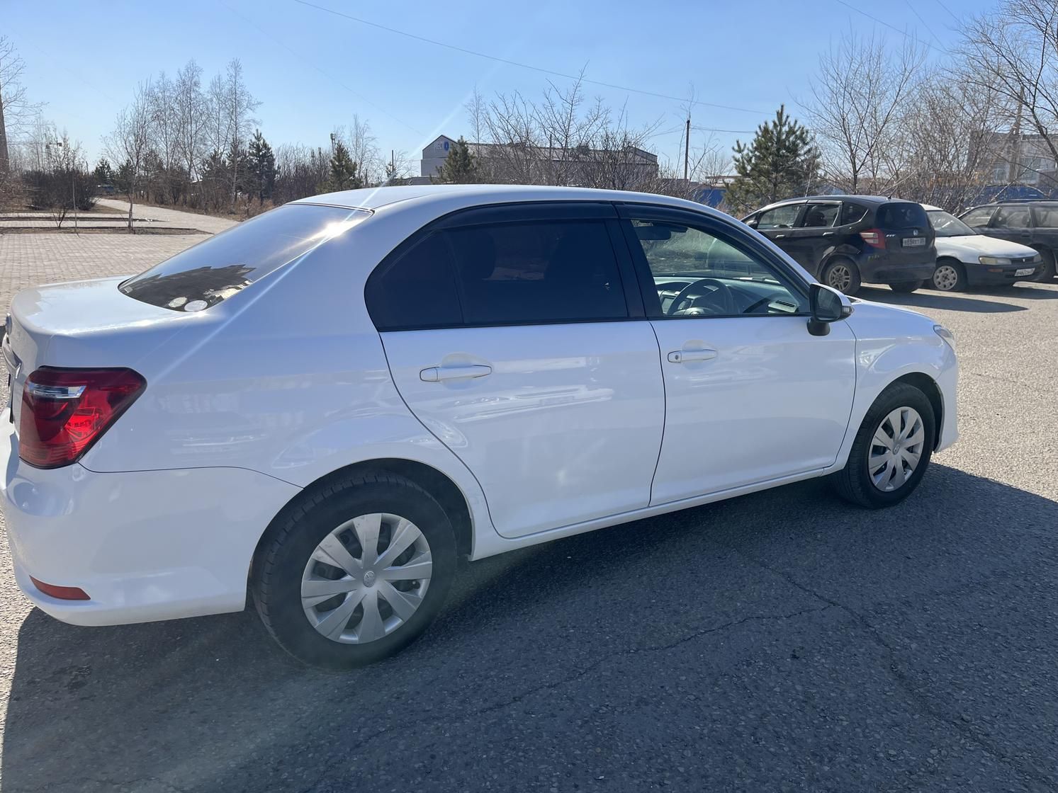 Toyota Corolla Axio, 2016
