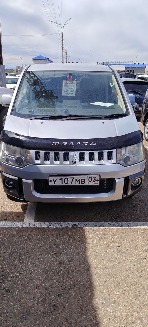 Mitsubishi Delica, 2010