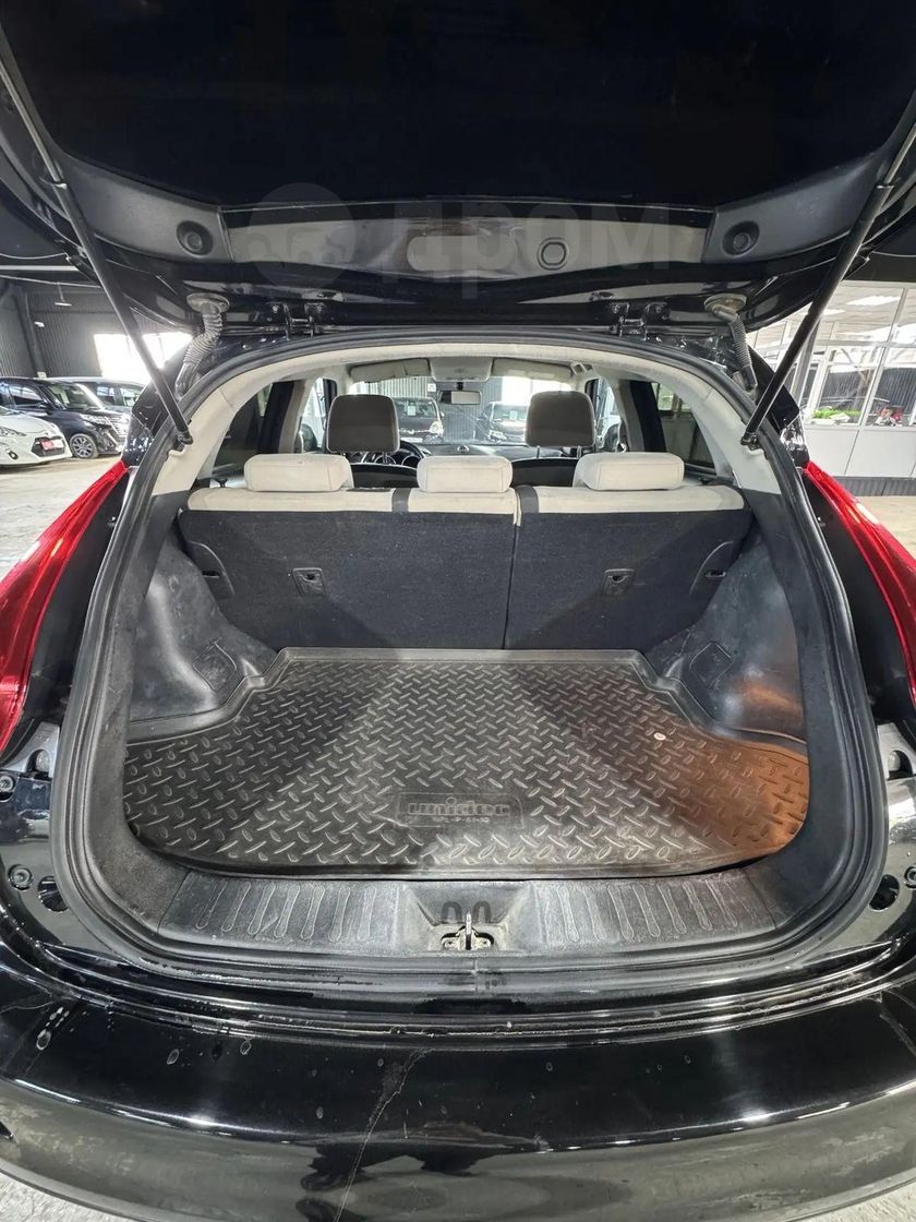 Nissan Juke, 2013