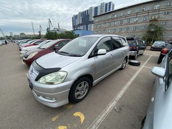 Toyota Ipsum, 2002