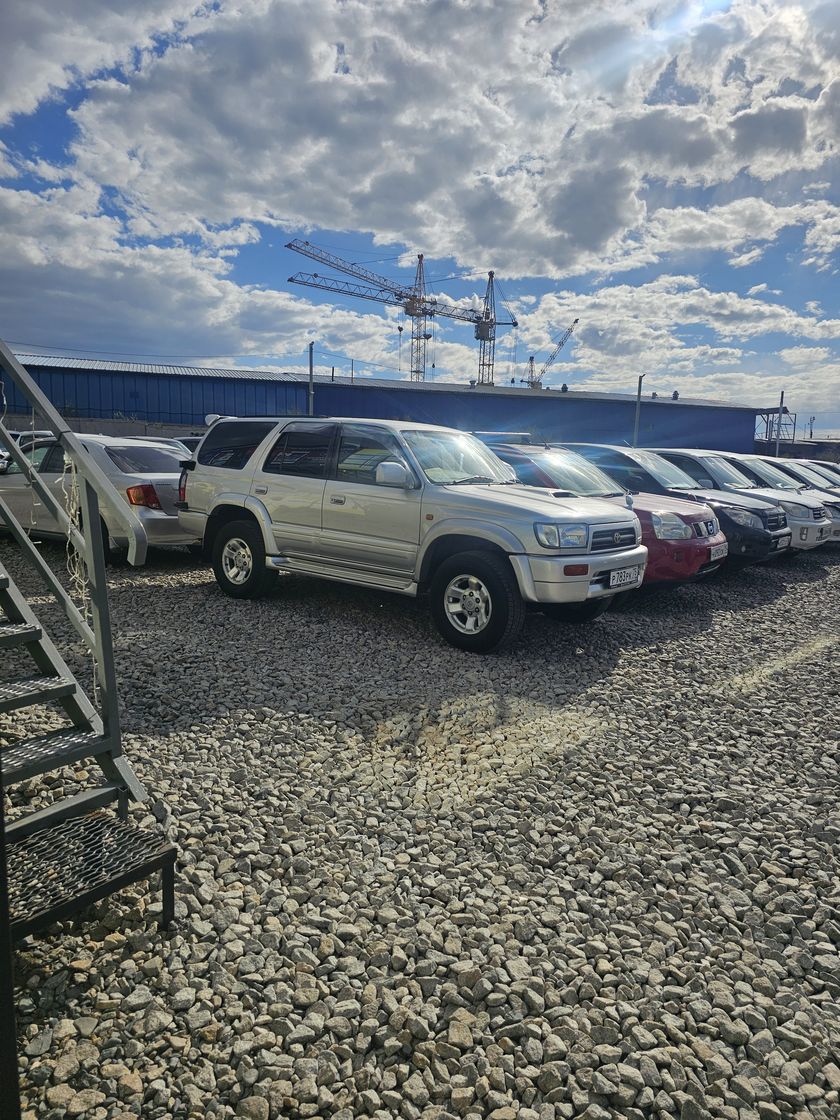 Toyota Hilux Surf, 2000