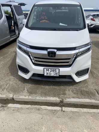 Honda Stepwgn, 2017