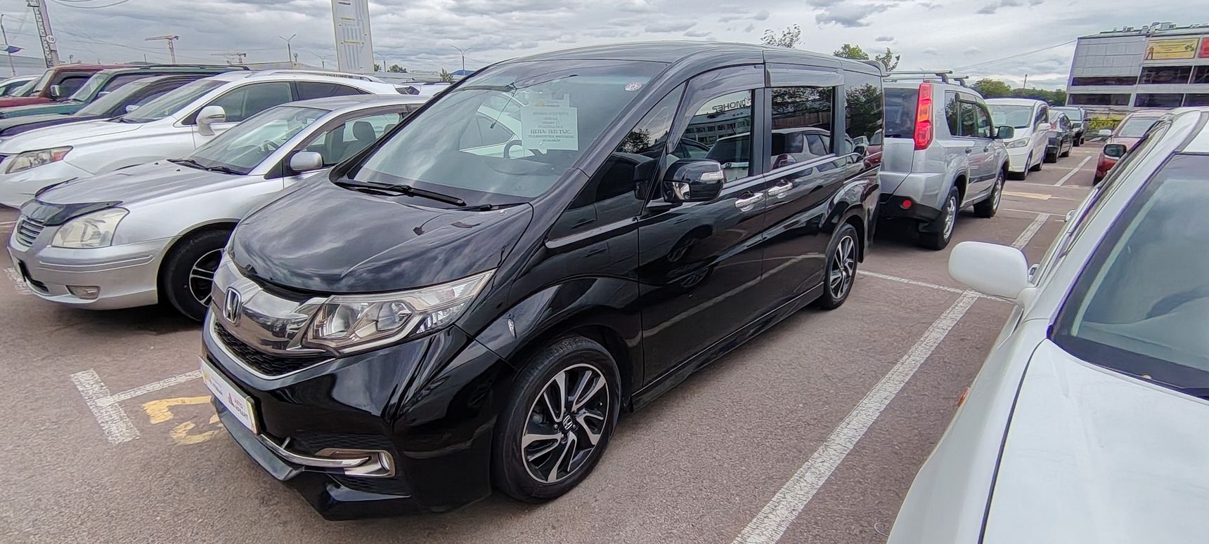 Honda Stepwgn, 2016