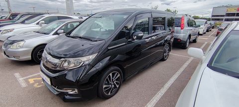 Honda Stepwgn, 2016