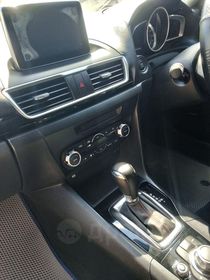 Mazda Axela, 2015