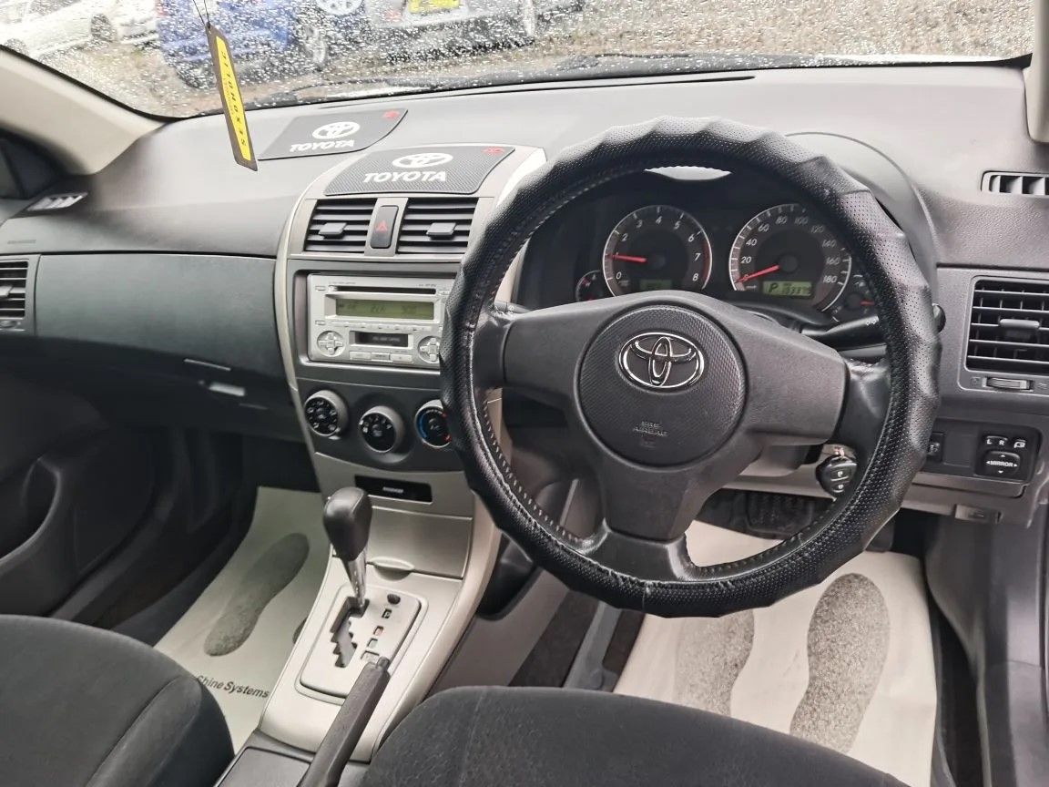 Toyota Corolla Fielder, 2009