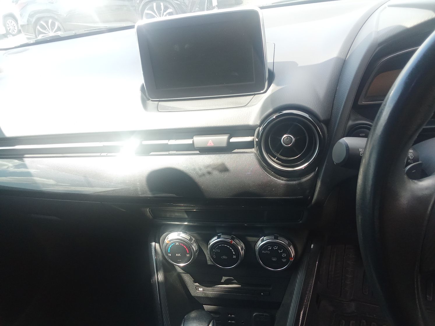 Mazda Demio, 2014