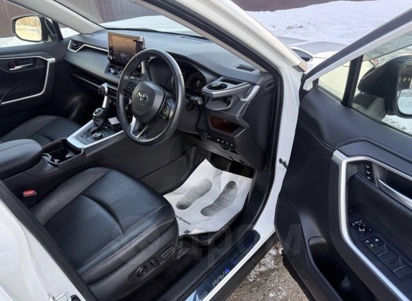 Toyota RAV4, 2021
