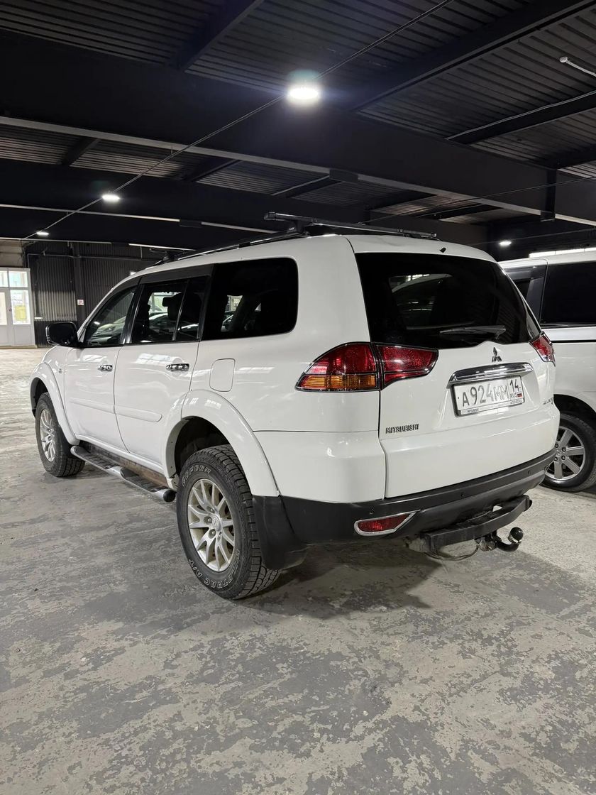 Mitsubishi Pajero Sport, 2012