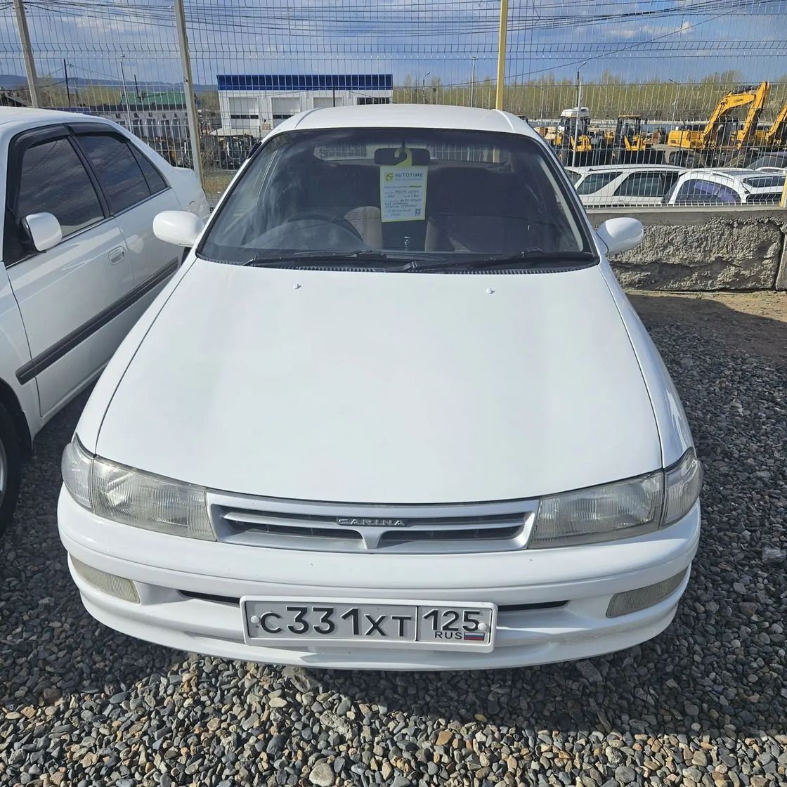 Toyota Karina, 2000