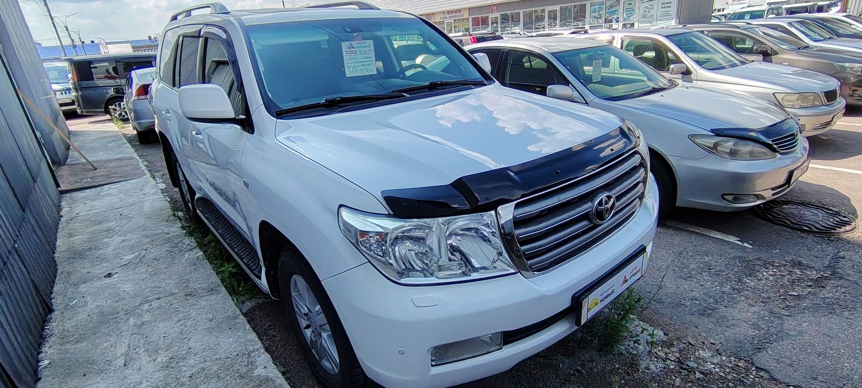 Toyota Land Cruiser, 2011