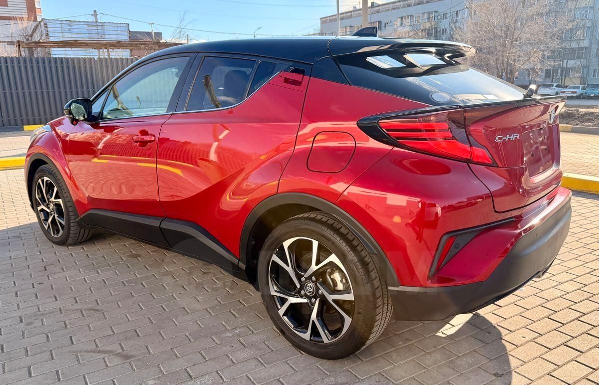 Toyota C-HR, 2020