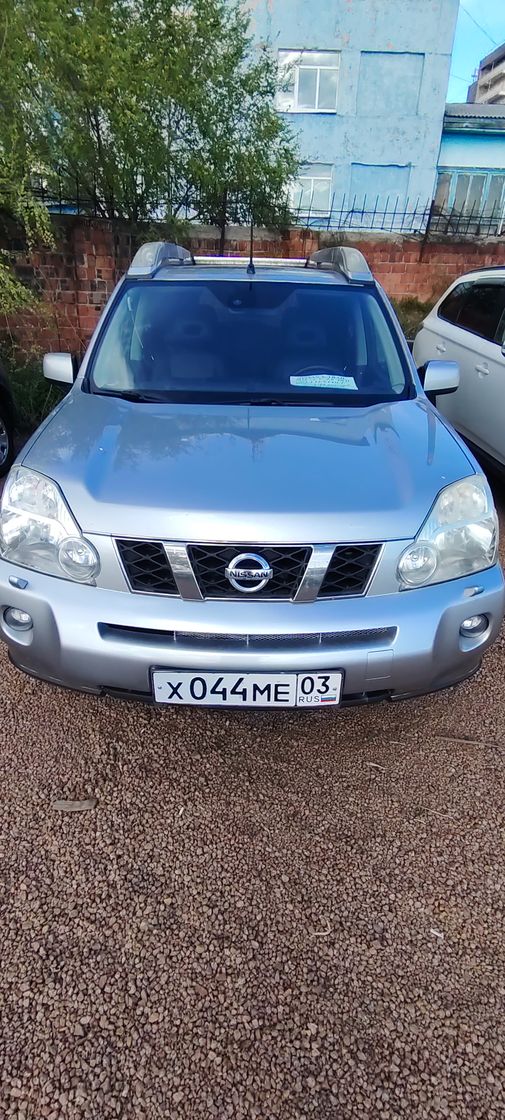 Nissan X-Trail, 2010