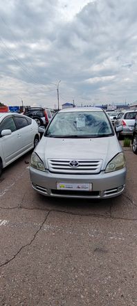 Toyota Ipsum, 2001