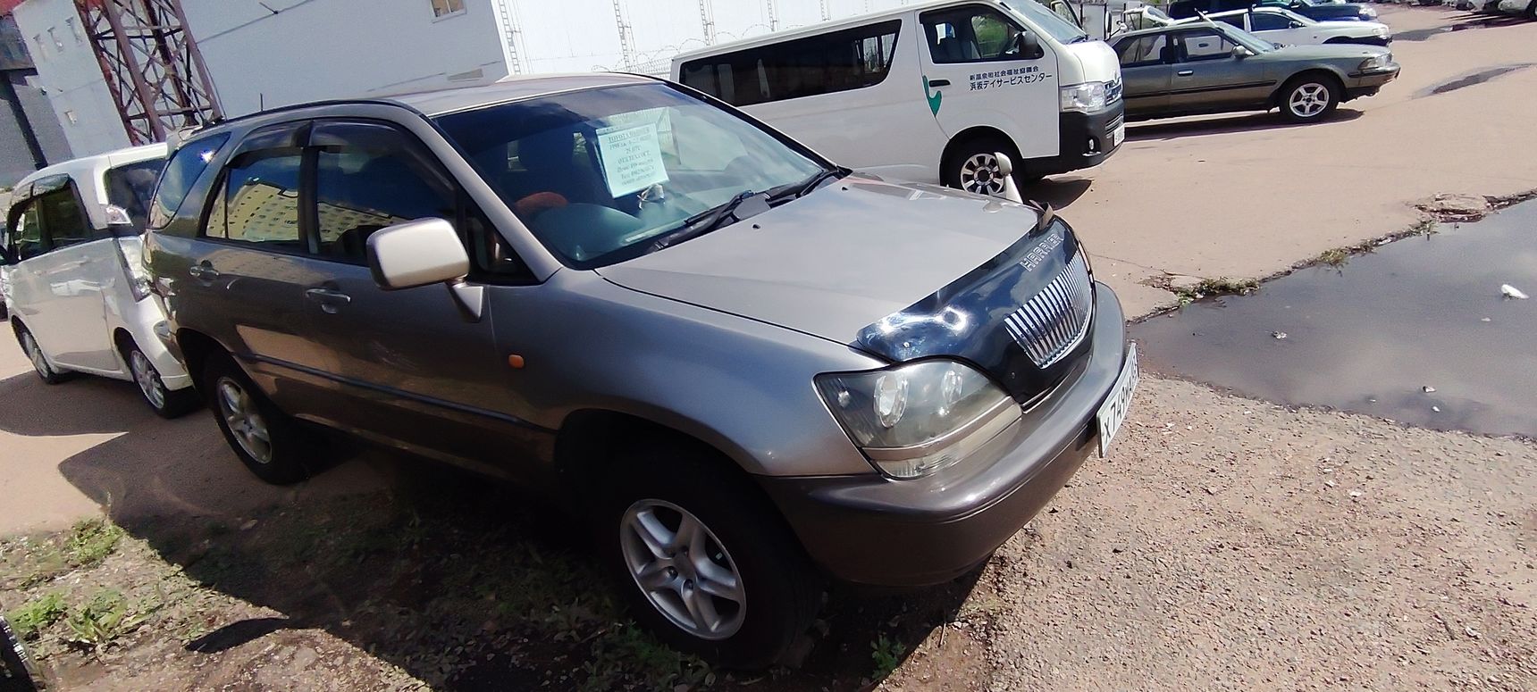 Toyota Harrier, 1998