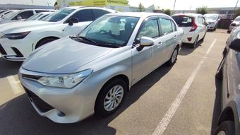 Toyota Corolla Axio, 2016