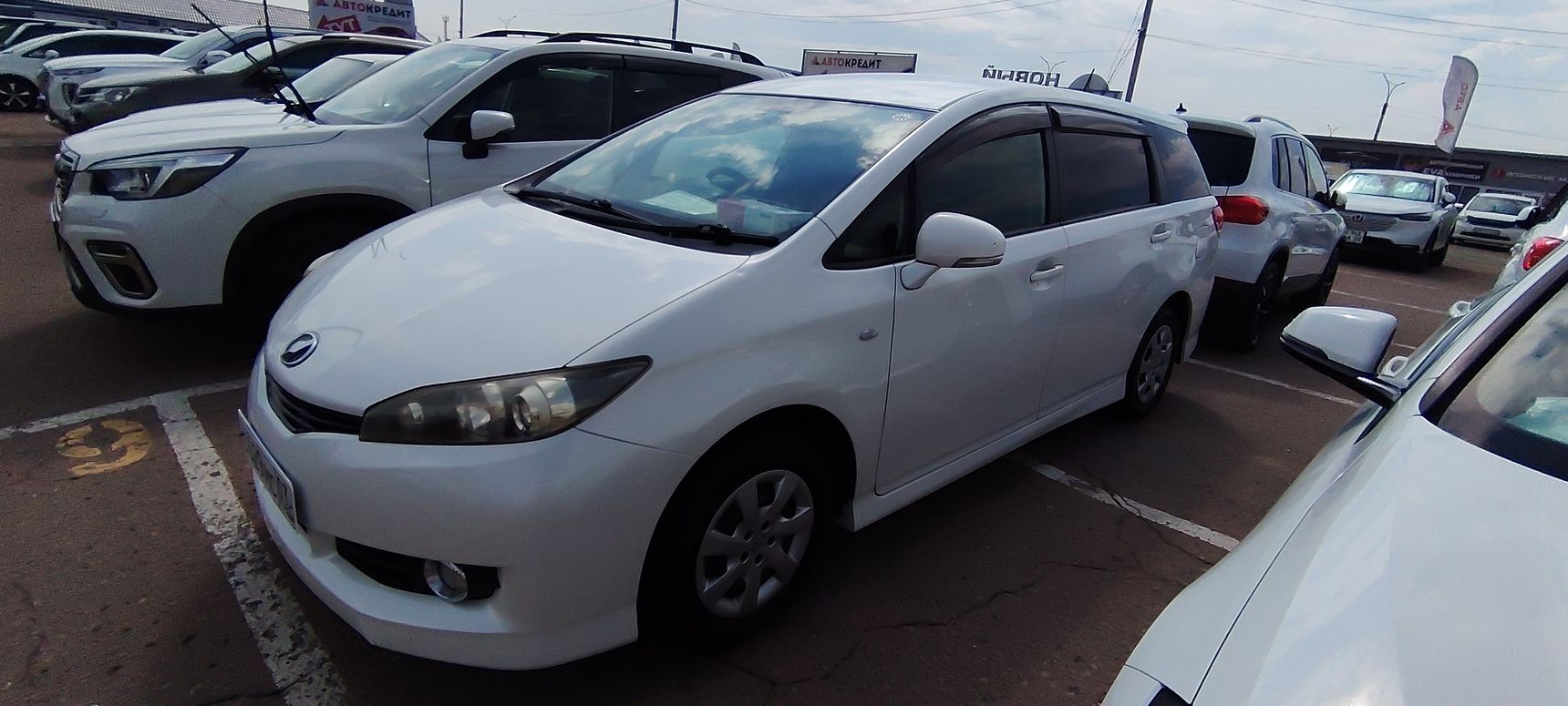 Toyota Wish, 2012