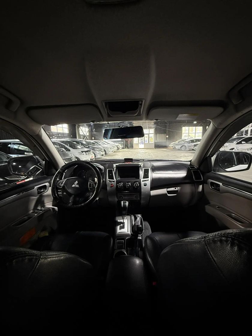 Mitsubishi Pajero Sport, 2012