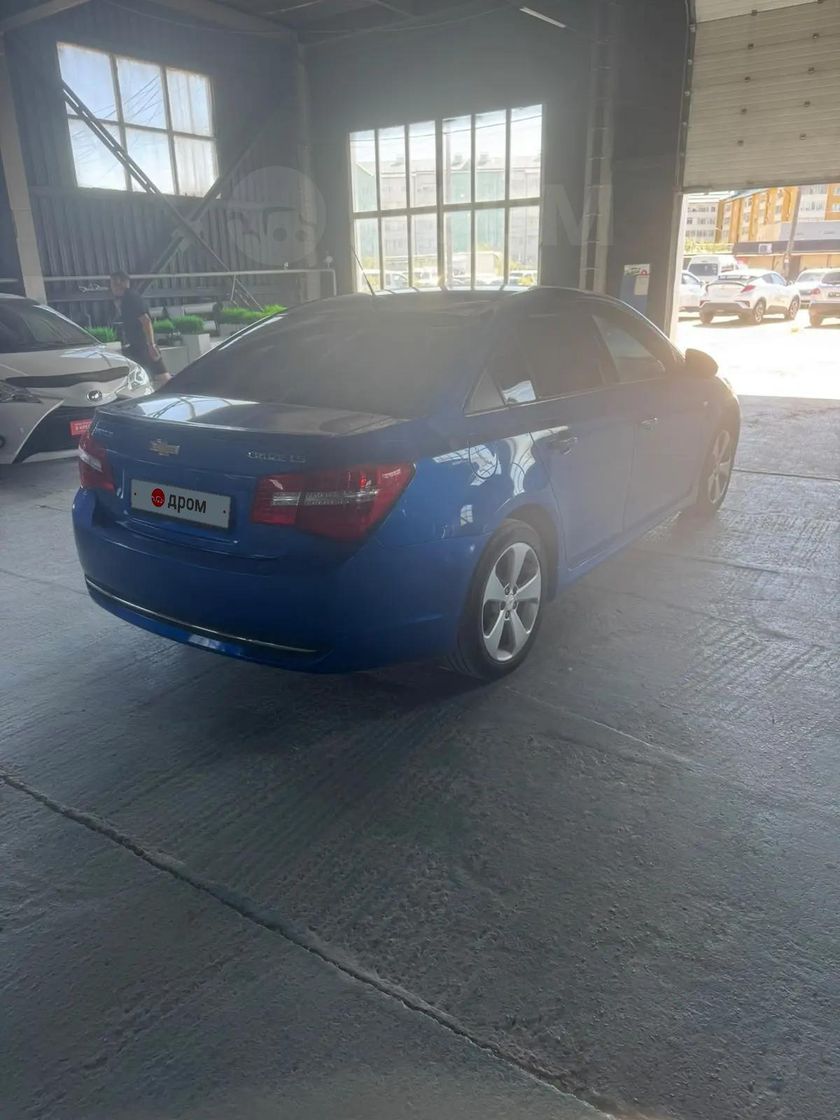 Chevrolet Cruze, 2011