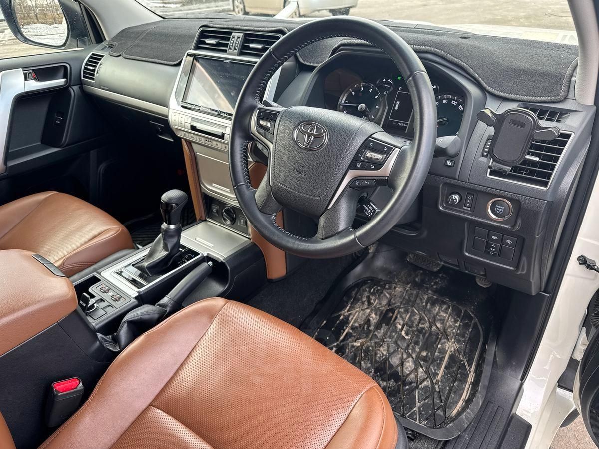 Toyota Land Cruiser Prado, 2021