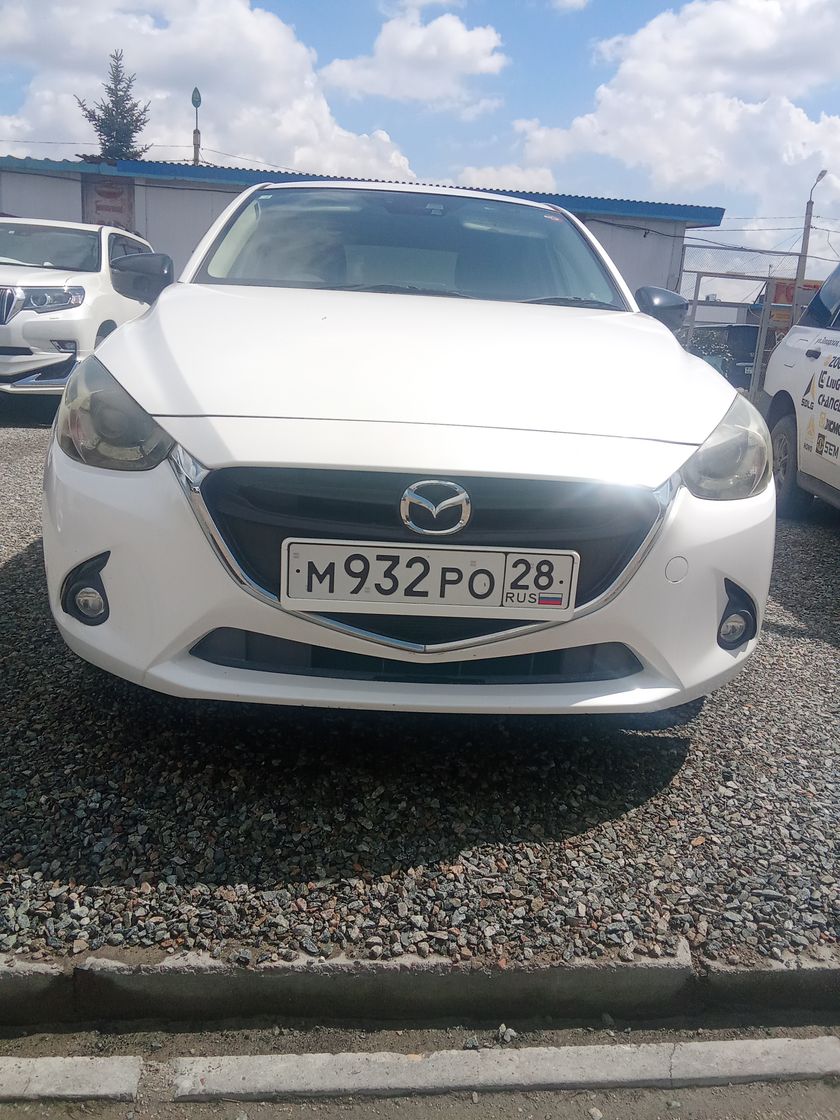 Mazda Demio, 2014