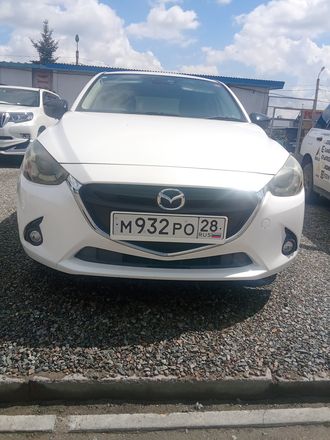 Mazda Demio, 2014