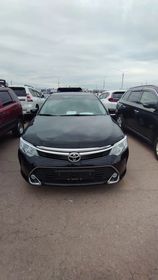 Toyota Camry, 2017
