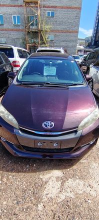 Toyota Wish, 2012