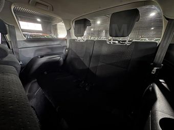Toyota Wish, 2008