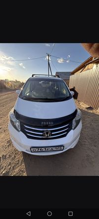 Honda Freed, 2008