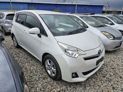 Toyota Ractis, 2011