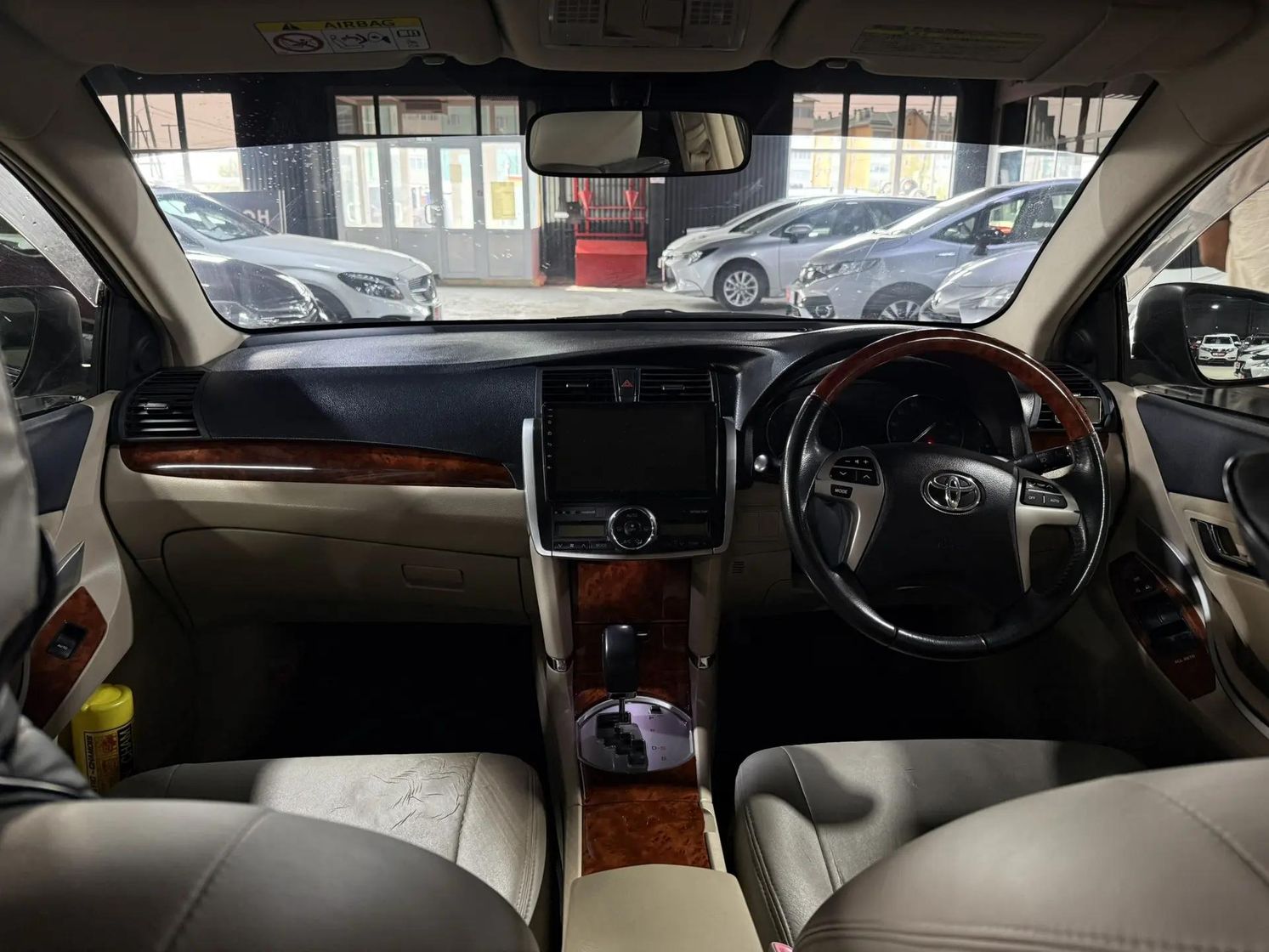 Toyota Premio, 2013