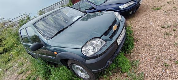 Chevrolet Niva, 2010